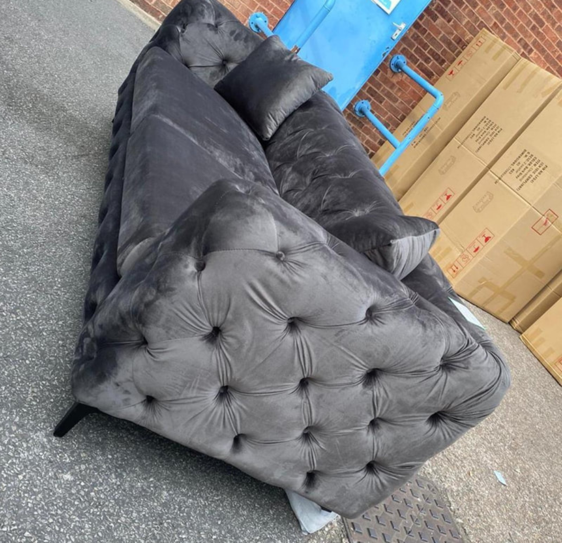 🛋️ Cleveland Corner Sofa