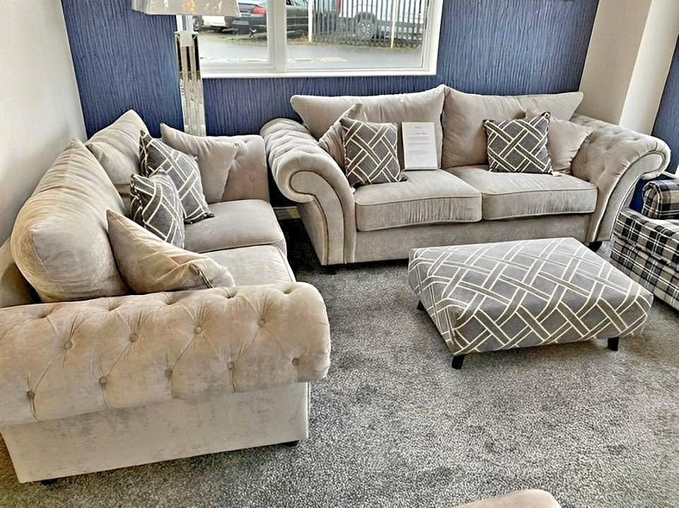 🛋️ Nicole Sofa Set